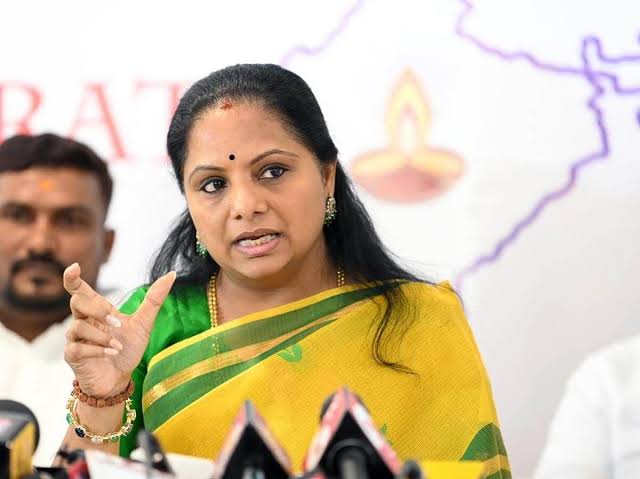 కవిత వార్త కవర్ చేయని నమస్తే తెలంగాణ 
